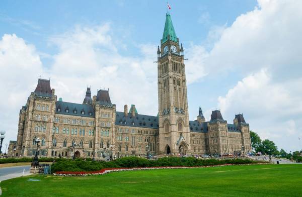 Why Hiring a Local Ottawa Lawyer Matters for Your Defence
