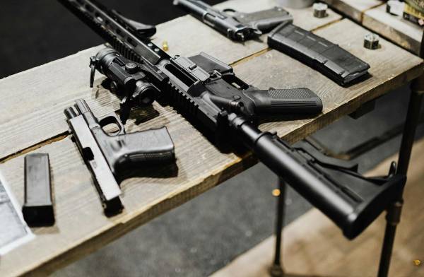 Facing a Firearm Offence in Ontario? What You Need to Know About Charges, Defences, and Sentencing